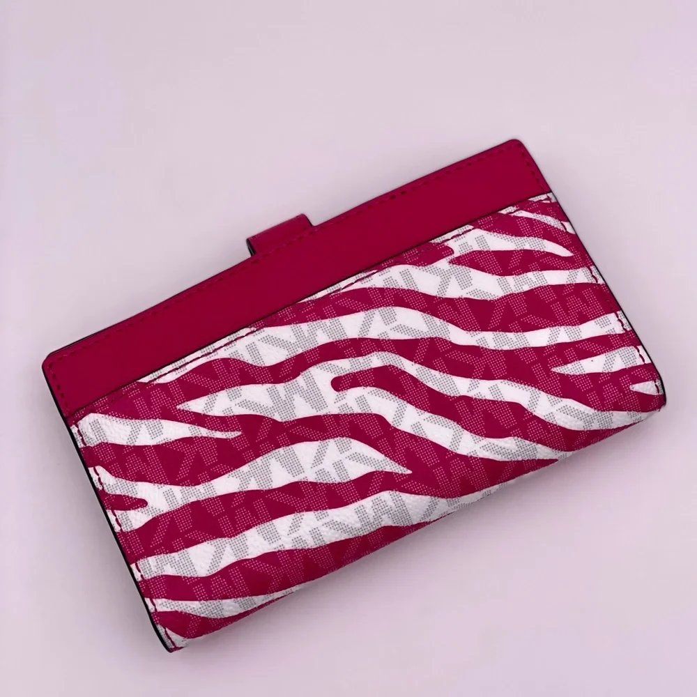 Michael Kors Greenwich Medium Signature Logo Wallet Dragonfruit Multi